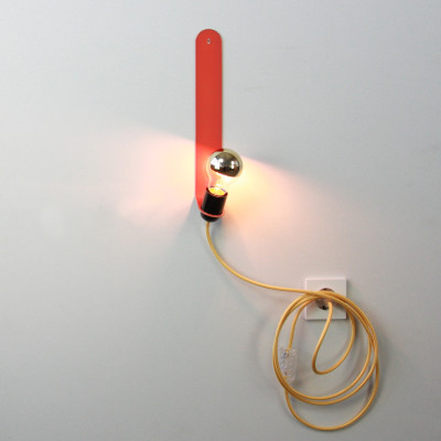 Wall lamp