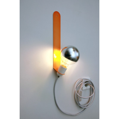 LED Filament Globe in der Skipper Wandleuchte