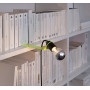 Skipper Regalleuchte in Neongelb macht ein wunderbares Licht in Ihrem Bücherregal
